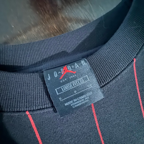 Jordan Essentials Women's Fleece Top - Picture 8 of 8